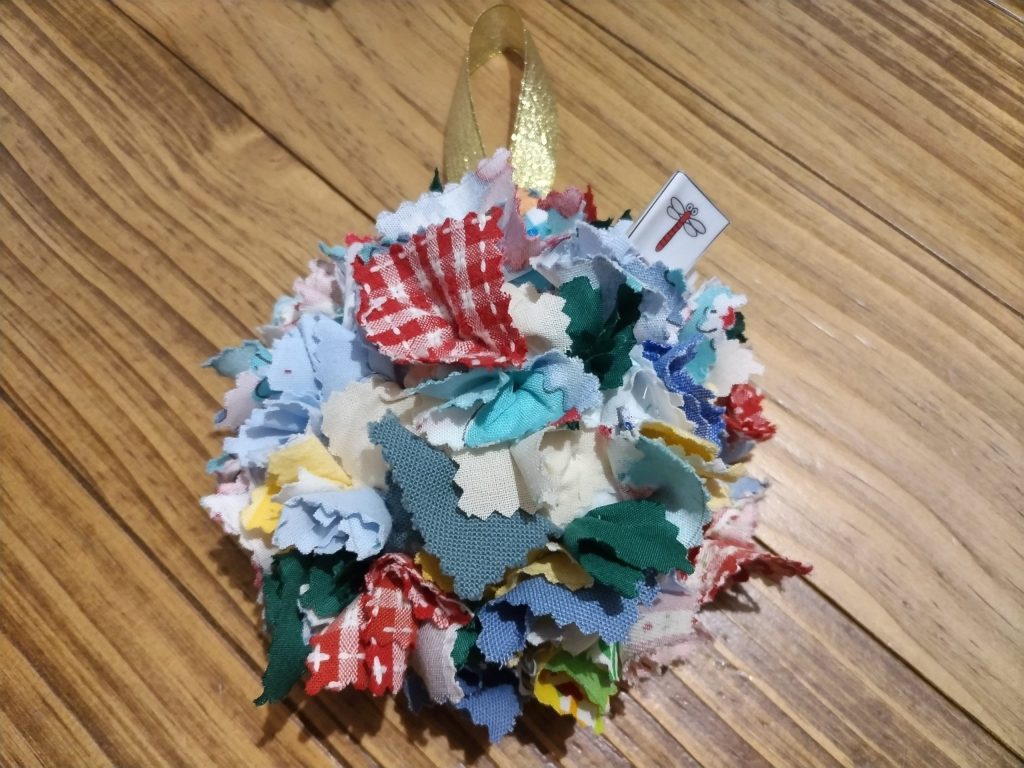 いろんなもの作ってきますよね…